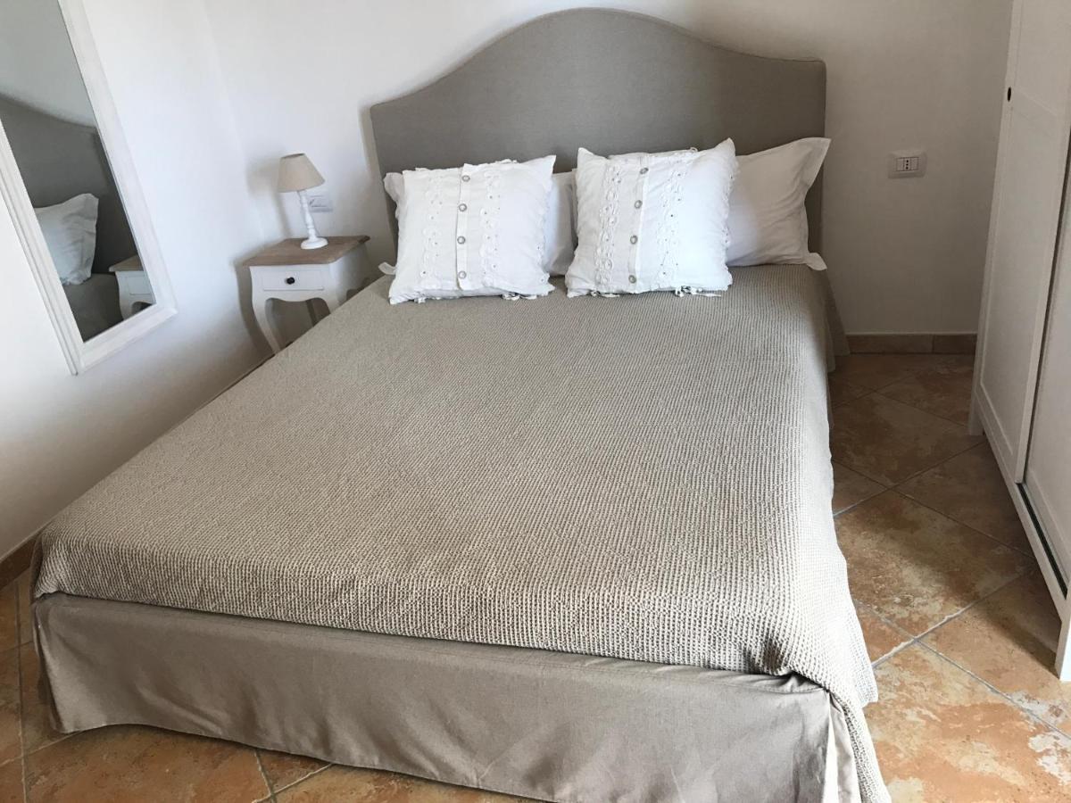 Dimora Le Ginestre Adults Only Bed & Breakfast Fasano Exterior foto