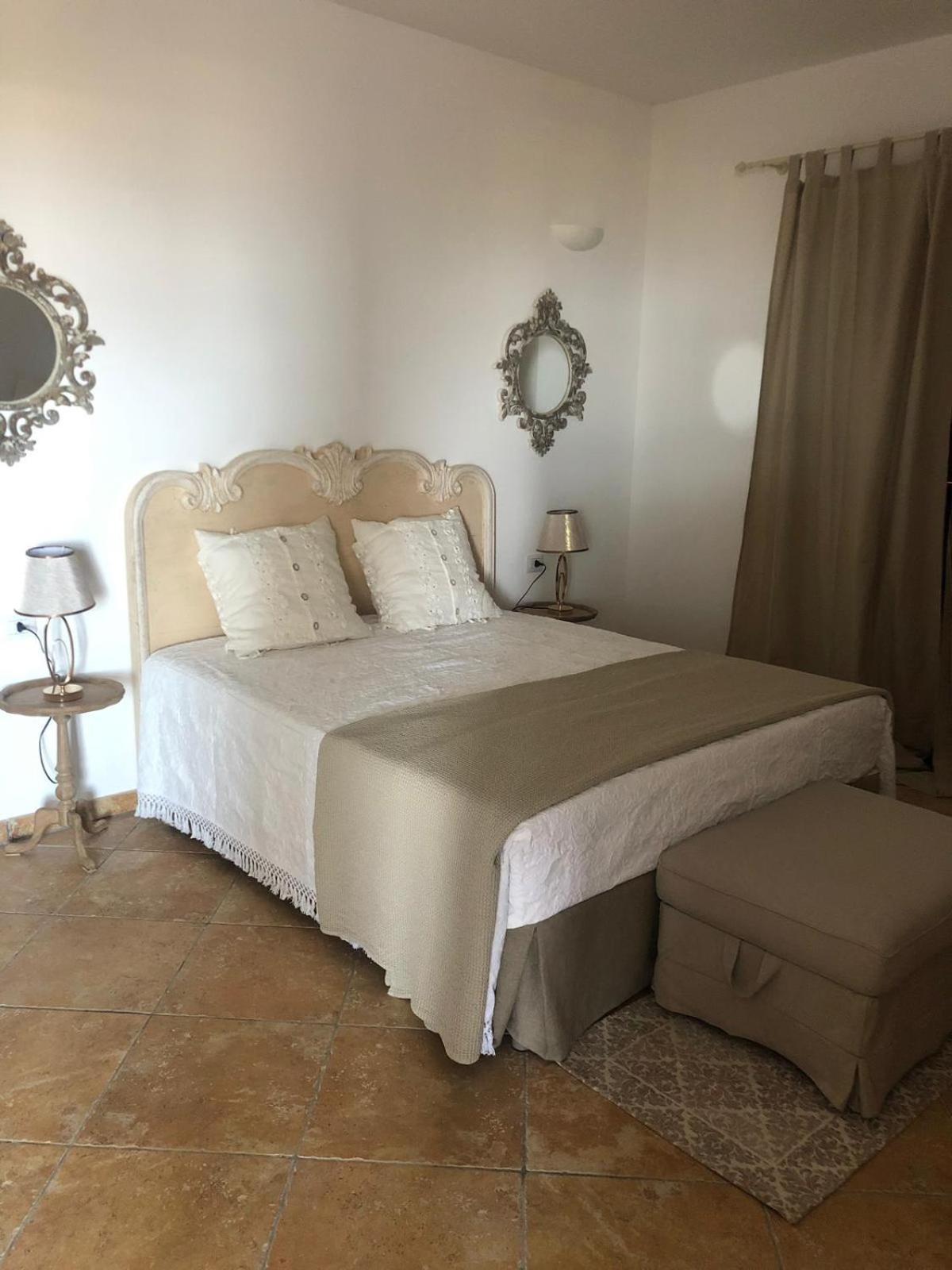 Dimora Le Ginestre Adults Only Bed & Breakfast Fasano Exterior foto