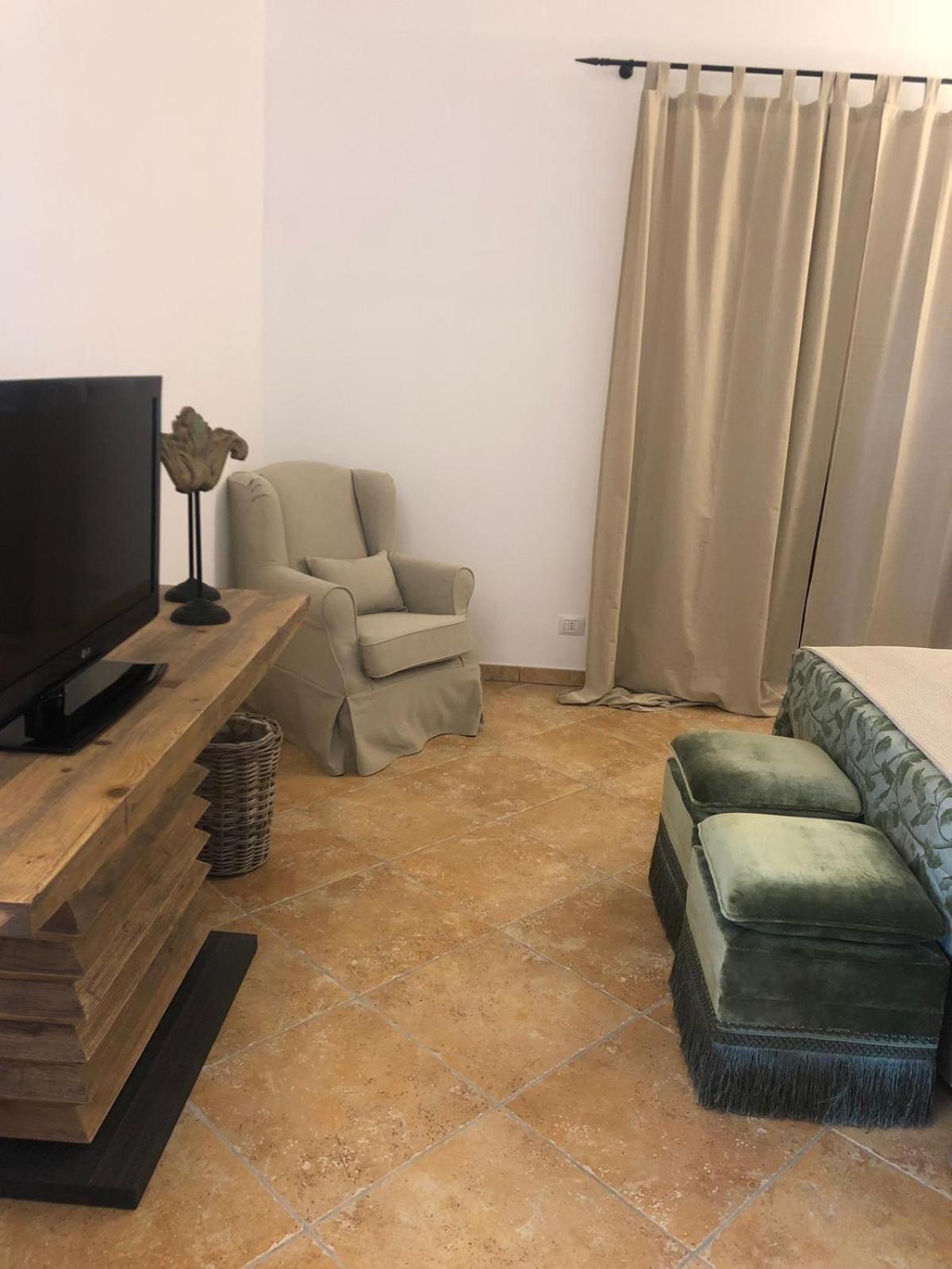 Dimora Le Ginestre Adults Only Bed & Breakfast Fasano Exterior foto